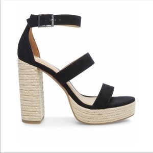 YAMINA  platform dress sandals 👡 New size 8.5